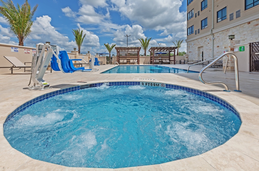 HOLIDAY INN HOUSTON NE - BUSH AIRPORT AREA in HUMBLE - TX