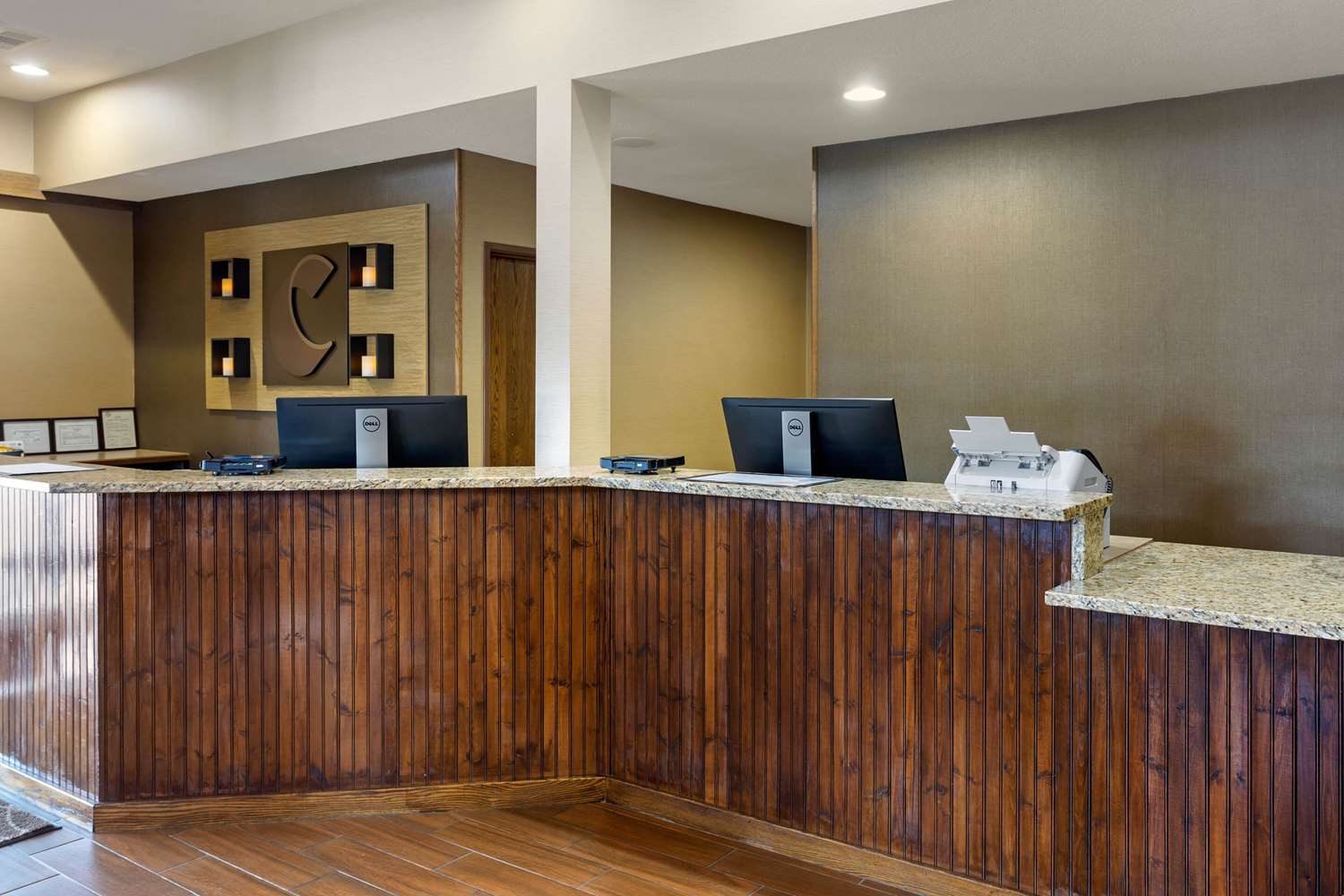 Comfort Inn Marshall Station 9/40
