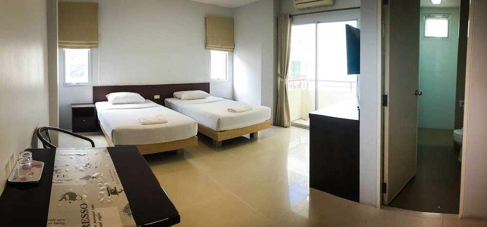 Sunshine Hostel Hua Hin 9/54