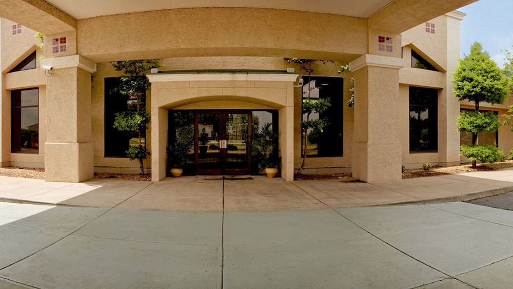 Americas Best Value Inn Tunica Resort 4/25