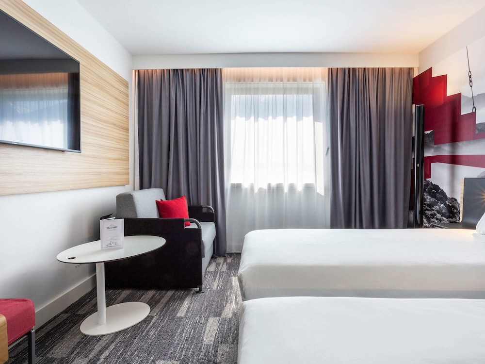 Novotel Annecy Centre 28/74