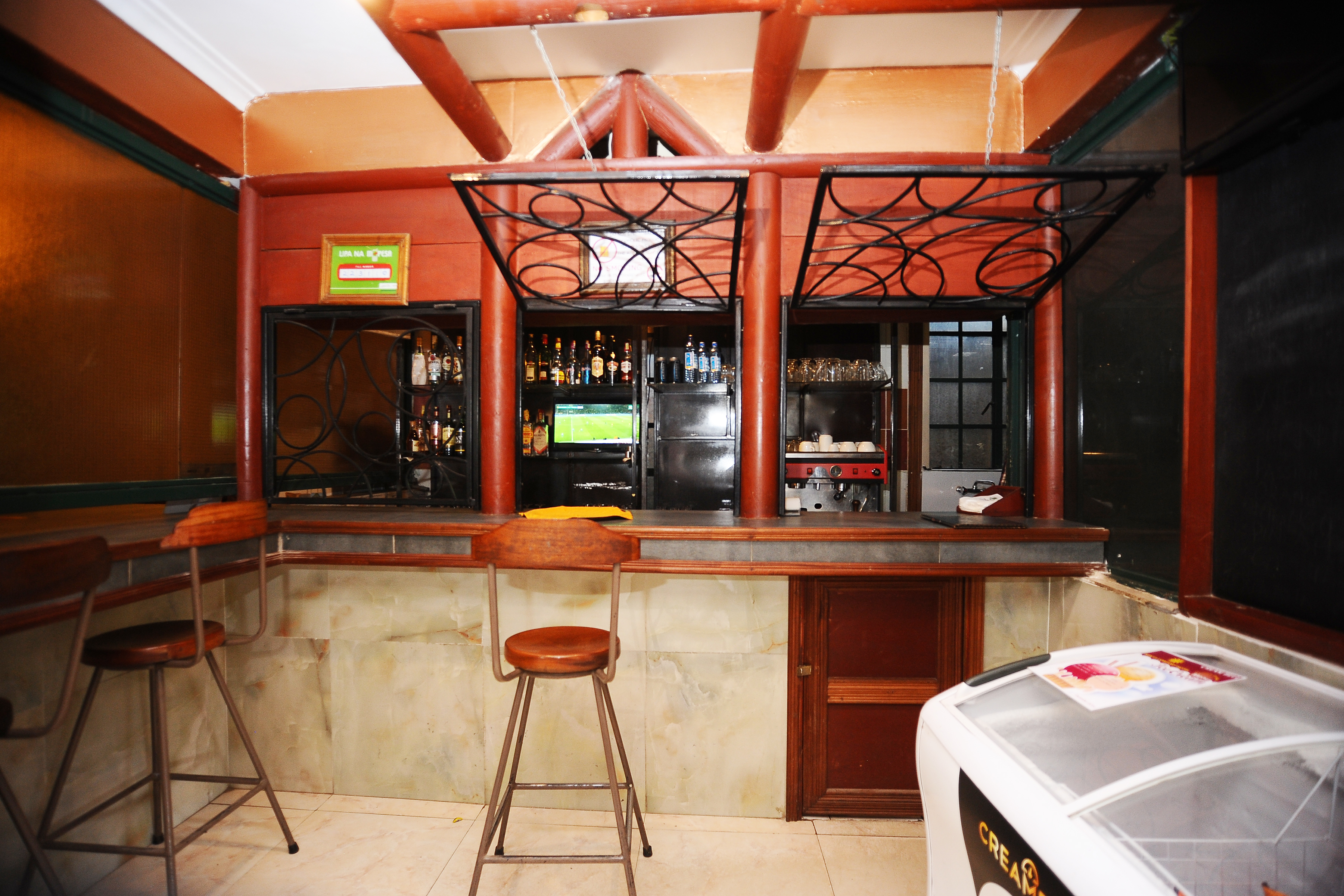 Kenya Comfort Hotel 65/69