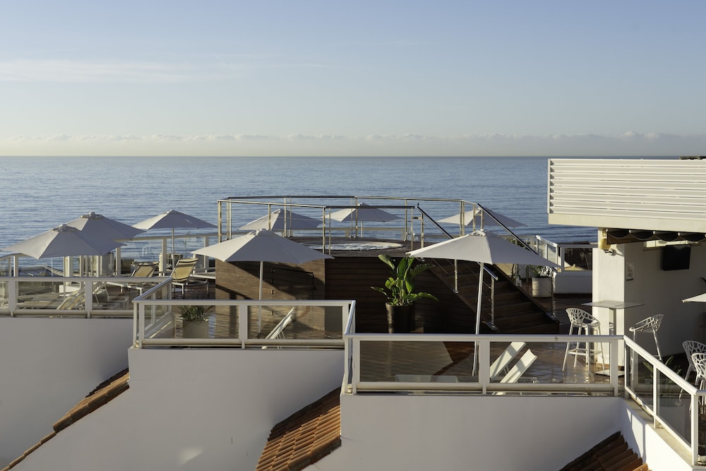 AluaSun Lago Rojo - Adults Only 38/50