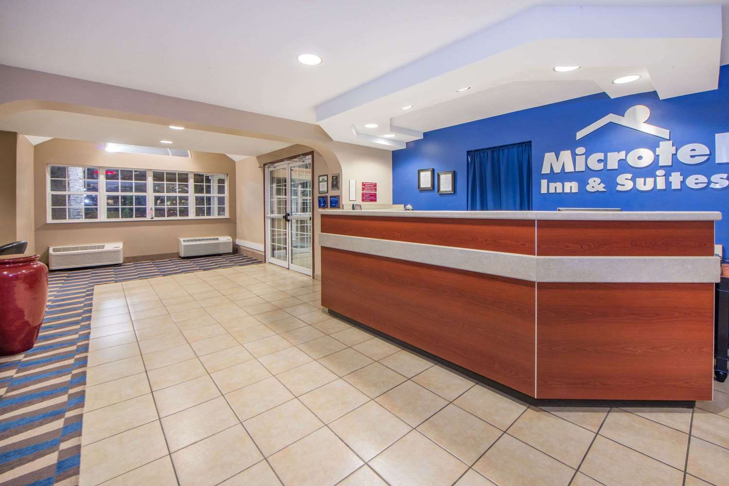 Microtel Inn & Suites by Wyndham Miami 5/24