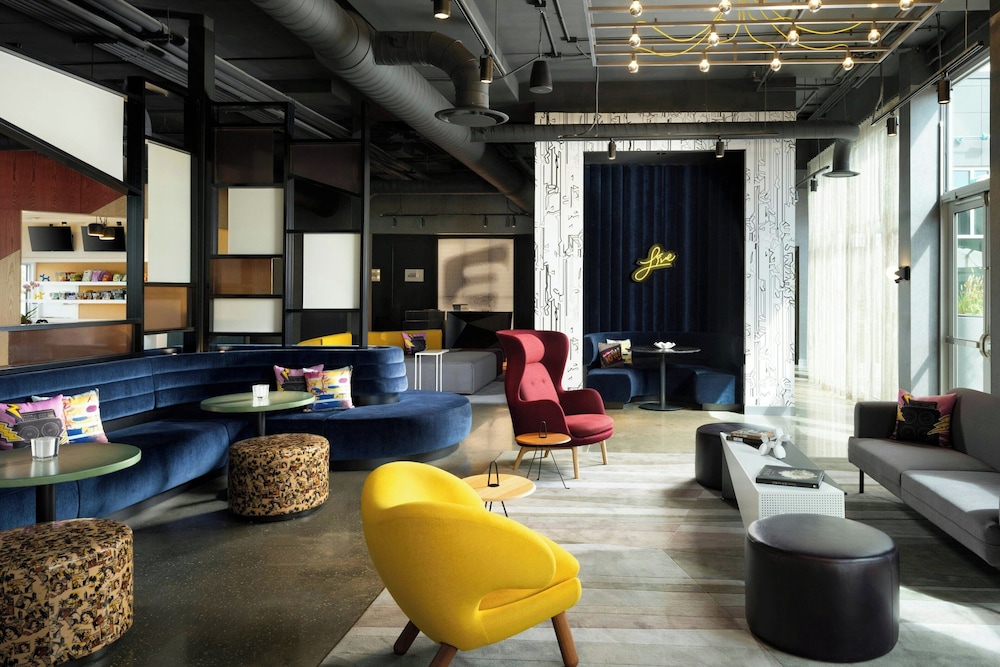 Aloft Waukee 14/29