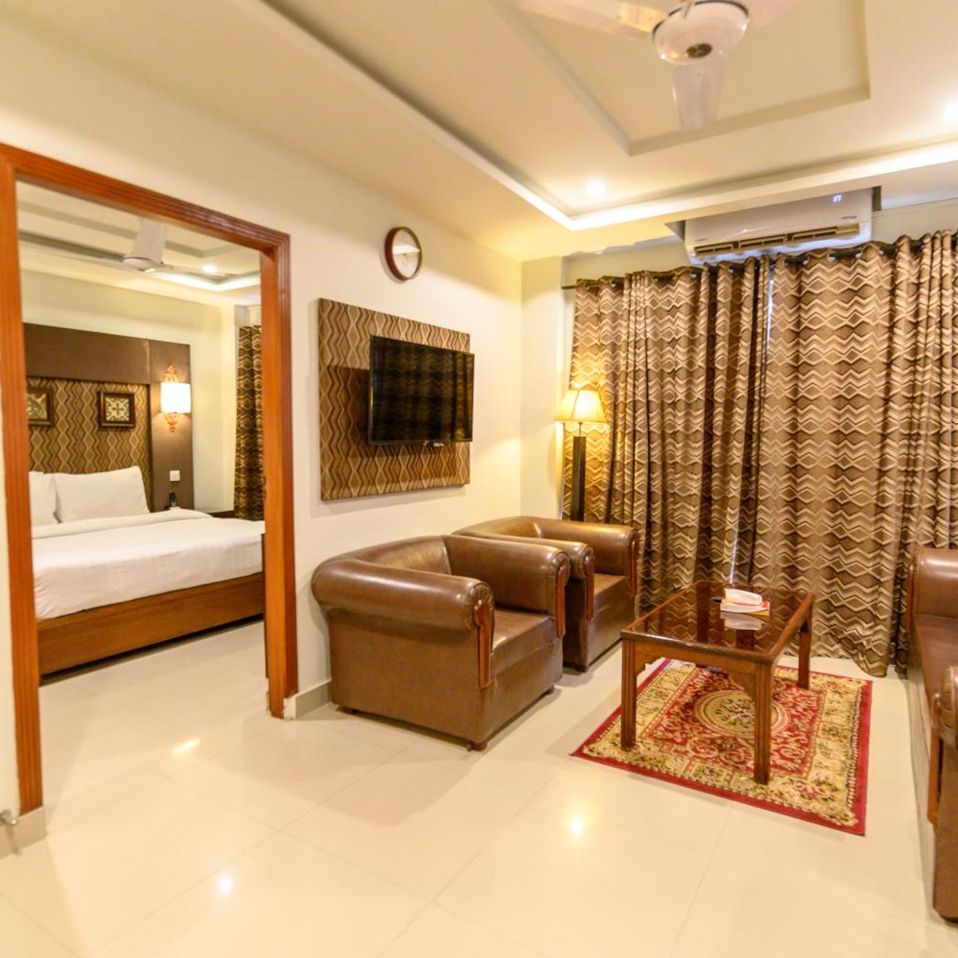 Hotel One Jinnah 28/41