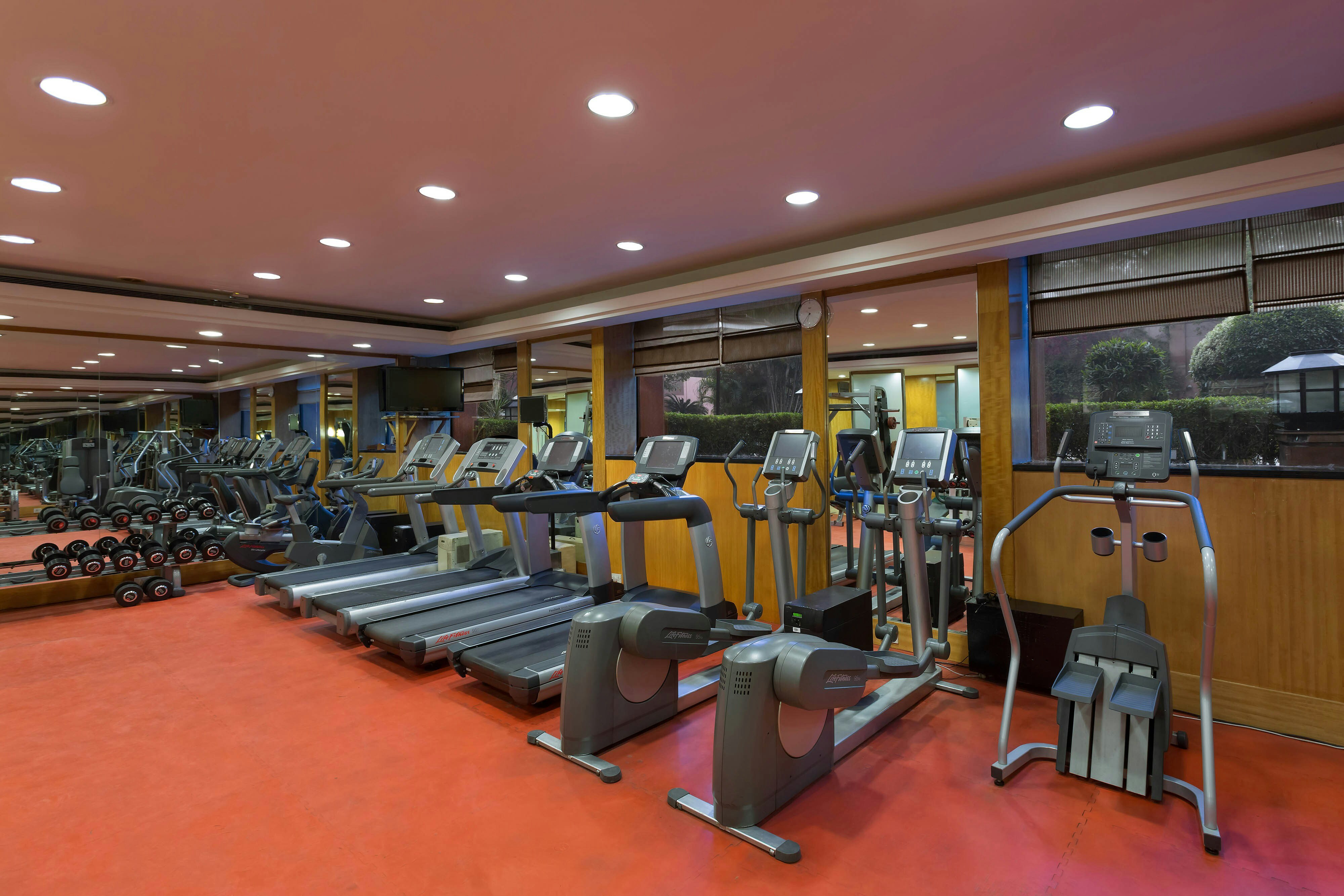 Sheraton New Delhi 13/40