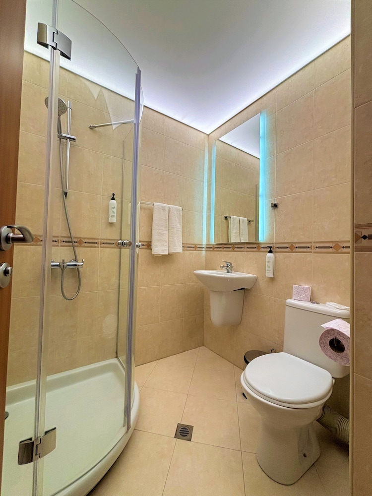 Dunav Apartment House 47/50