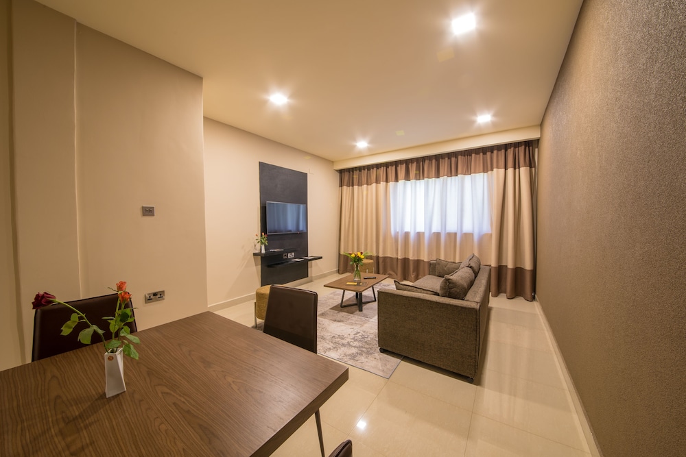 Kitante Apartments 30/50