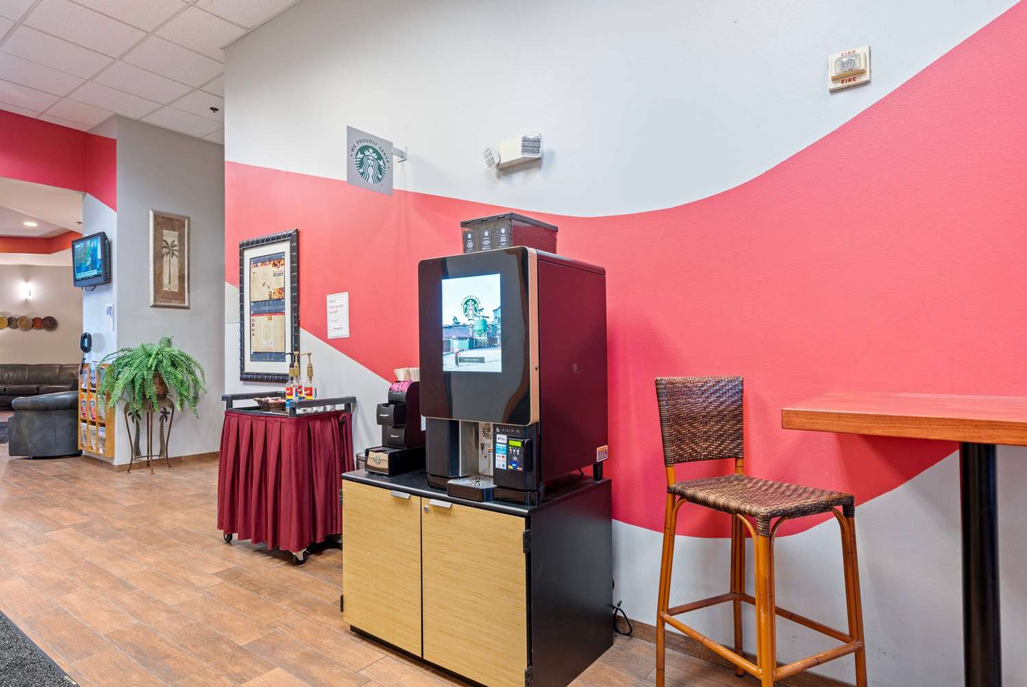 Ramada by Wyndham Sioux Falls Airport-Waterpark & Event Ctr 18/39