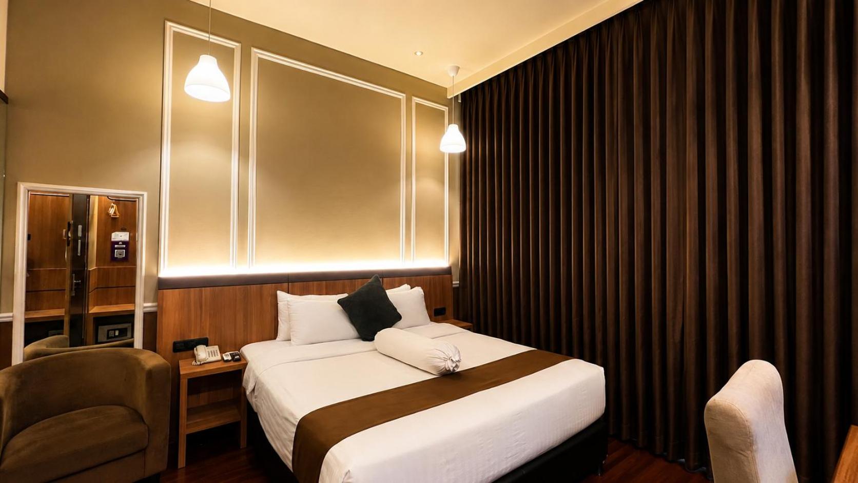 غرفة ديلوكس بسرير مزدوج بشرفة، Vio Cimanuk Hotel 6/10
