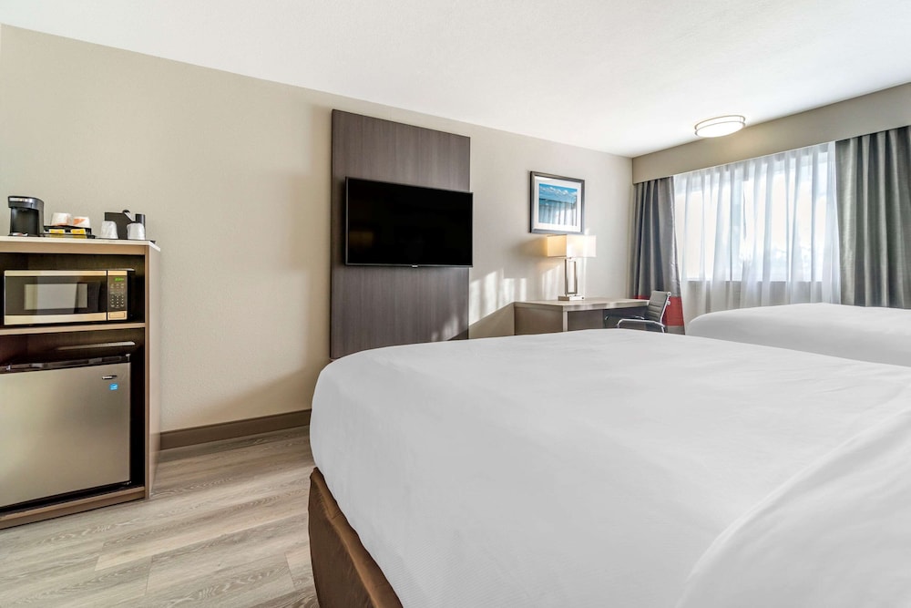 Quality Inn and Suites Pacific Auburn 12/51