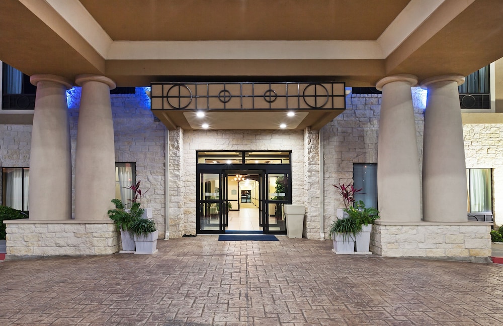 Holiday Inn Express Hotel & Suites Victoria 14/52