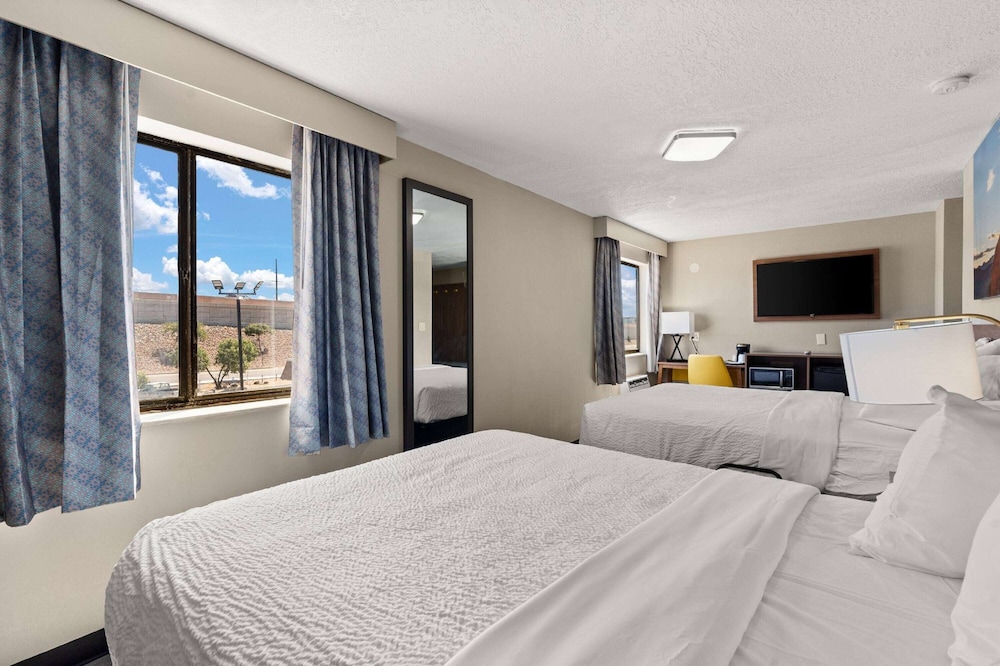 ROOM, 2 QUEEN BEDS