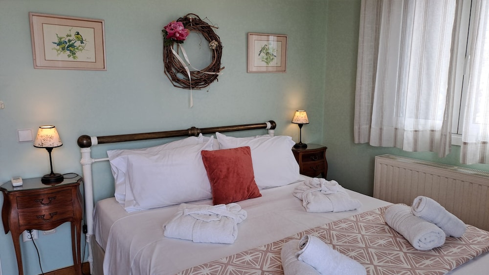 Garitsa bay Apartment 17/50