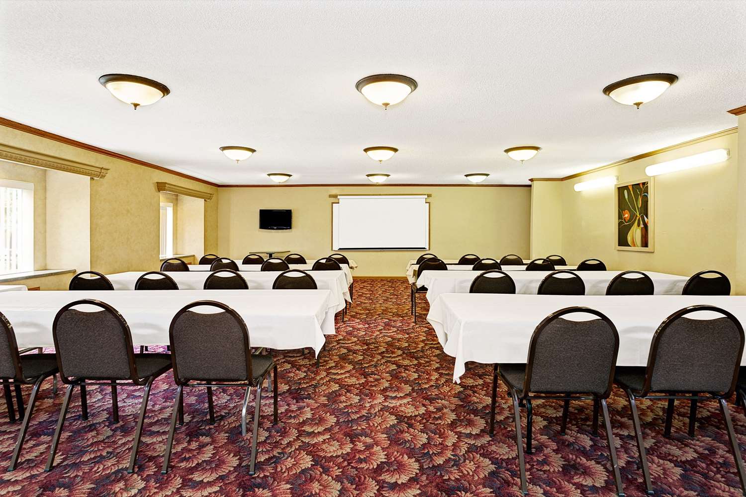 Microtel Inn Suites By Wyndham Florence Cincinnati Airport 32/41
