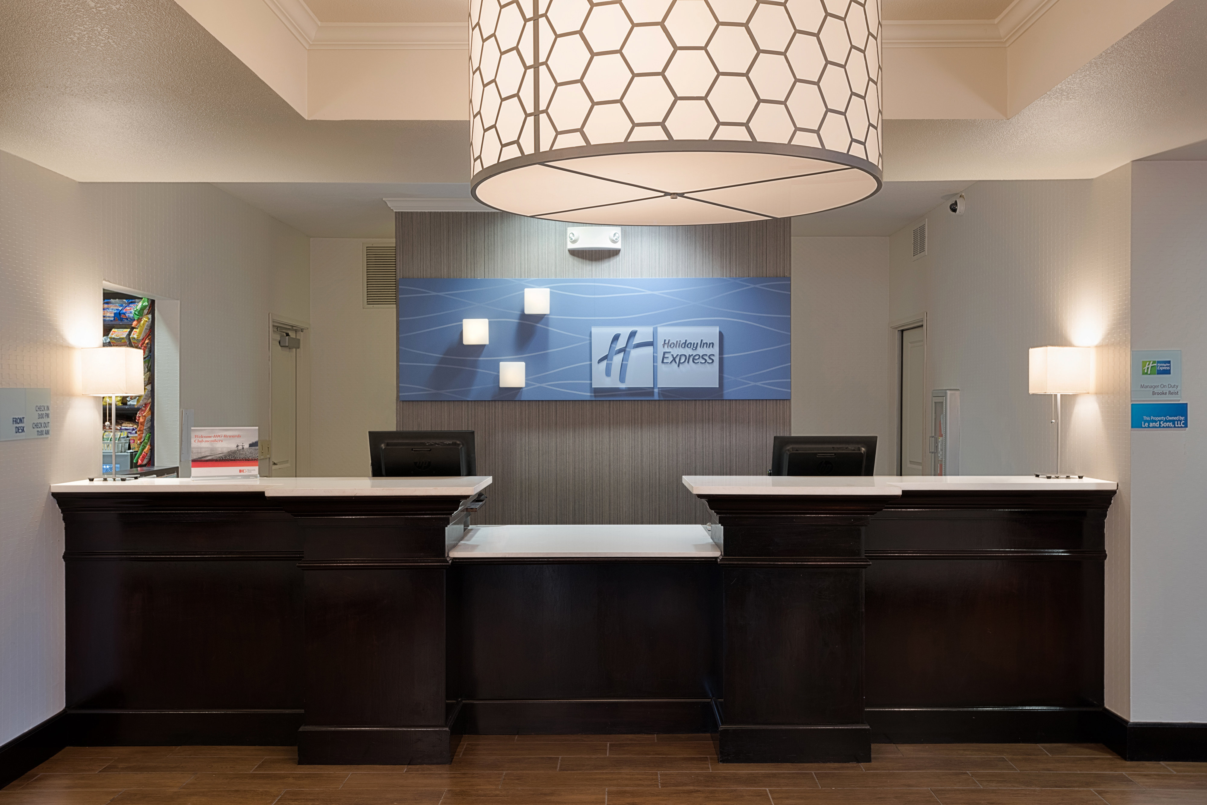 Holiday Inn Express And Suites East Wichita I 35 Andover 4/41