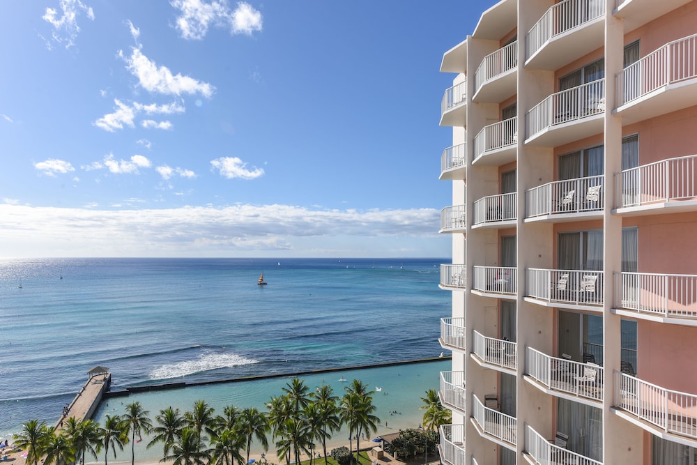 Park Shore Waikiki 1/50