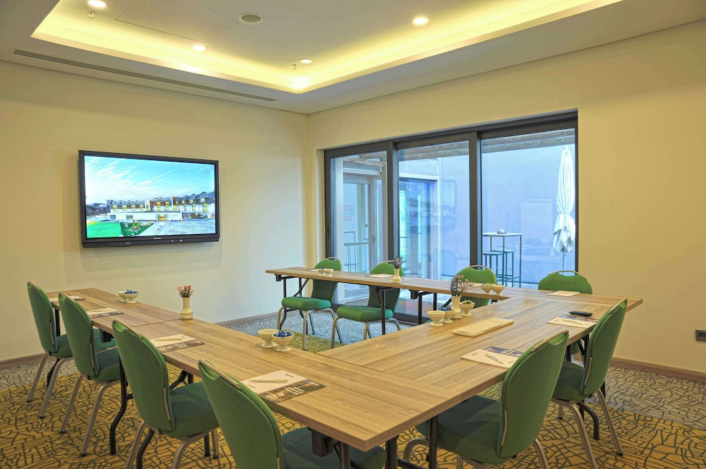 Park Inn By Radisson Istanbul Airport Odayeri 61/71