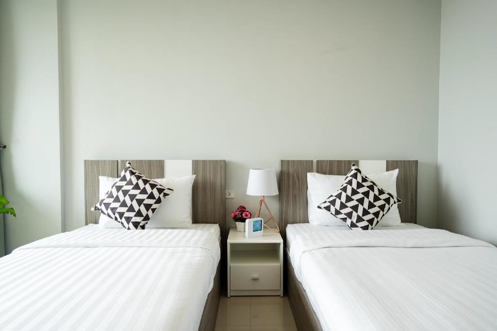 Onpa Hotel & Residence Bangsaen 14/47