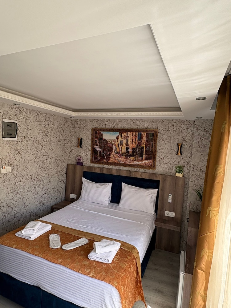 Peker Hotel 24/50