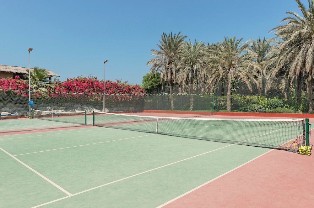 Coral Beach Resort Sharjah 11/37