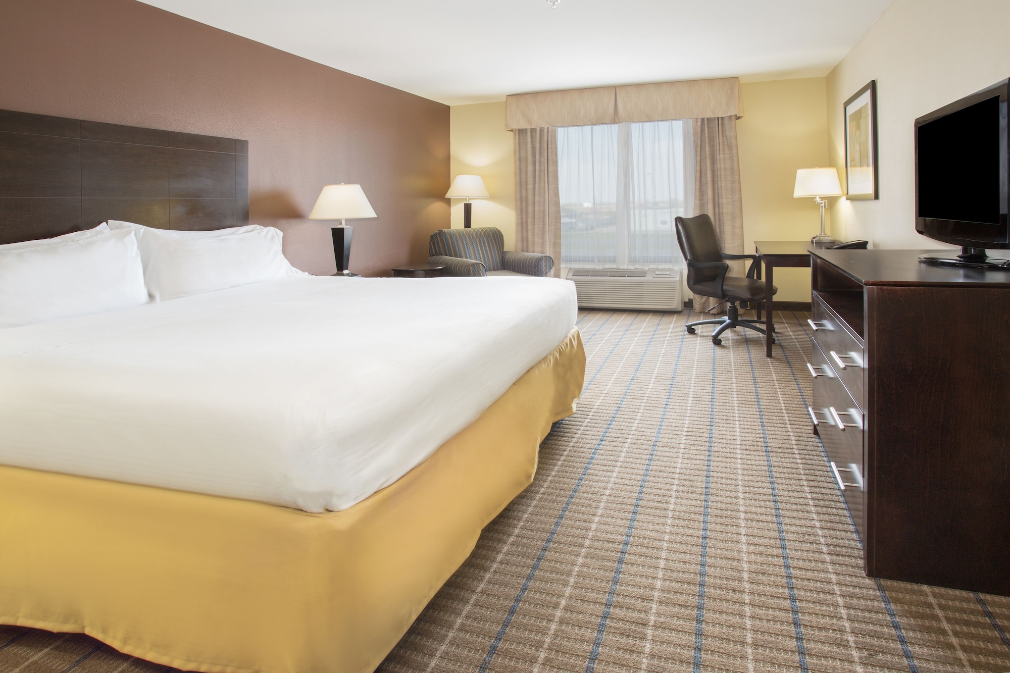 Standard, King Bed, Accessible