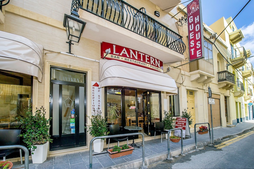 Lantern Guest House 2/60