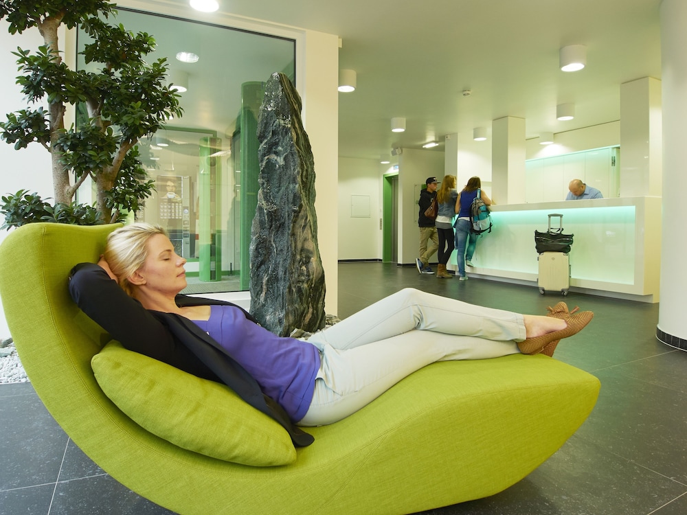 Smart Hotel Schonbrunn 51/63