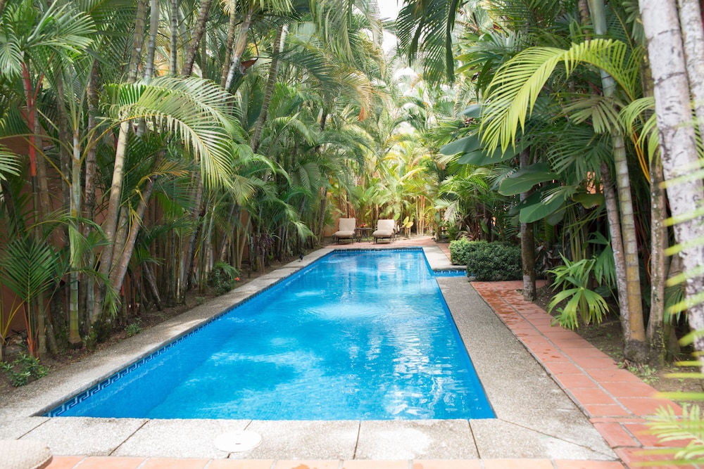 Hotel Villas Lirio 43/48