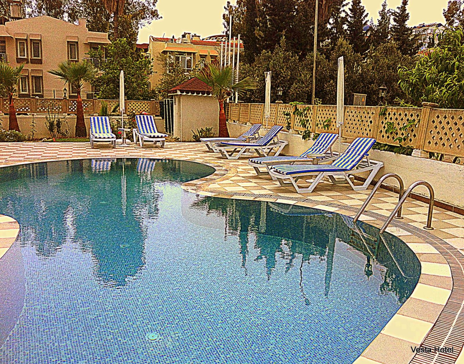 VESTA HOTEL 44/50