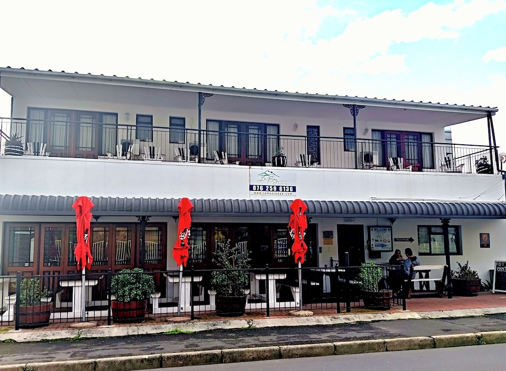 Le Bay Lodge 2/41