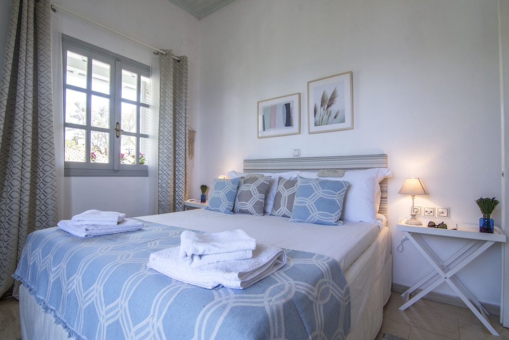Paxos Blue 5/50