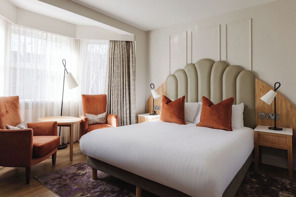 STANDARD, DOUBLE OR TWIN BED