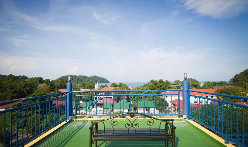 Mny Hotel & Resort 6/47