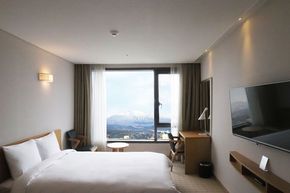 Mstay Hotel Jeju 29/64