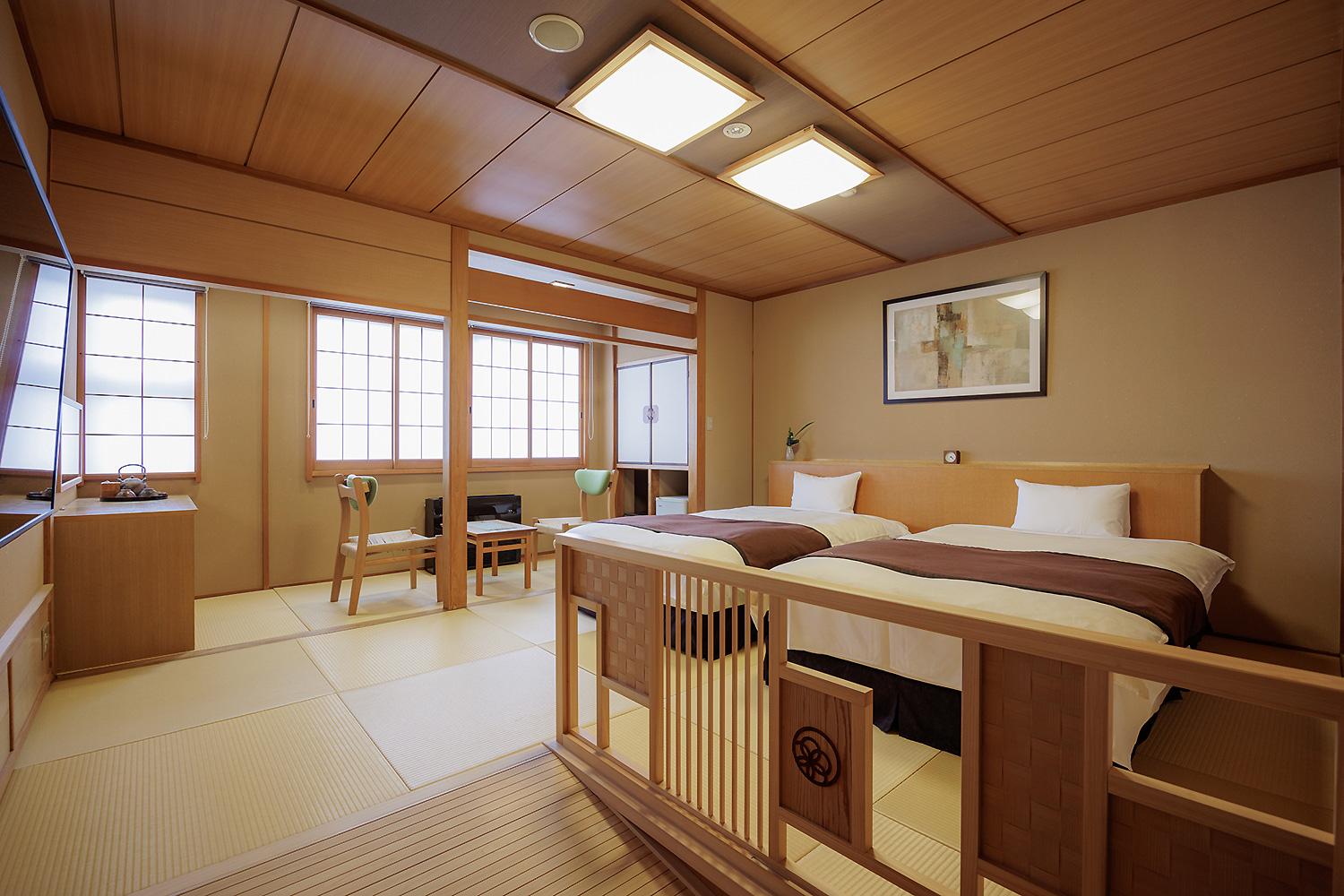 JAPANESE, TWIN BEDS