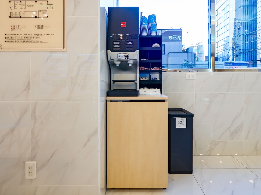 Toyoko Inn Yokohama-Eki Nishi-Guchi 8/42