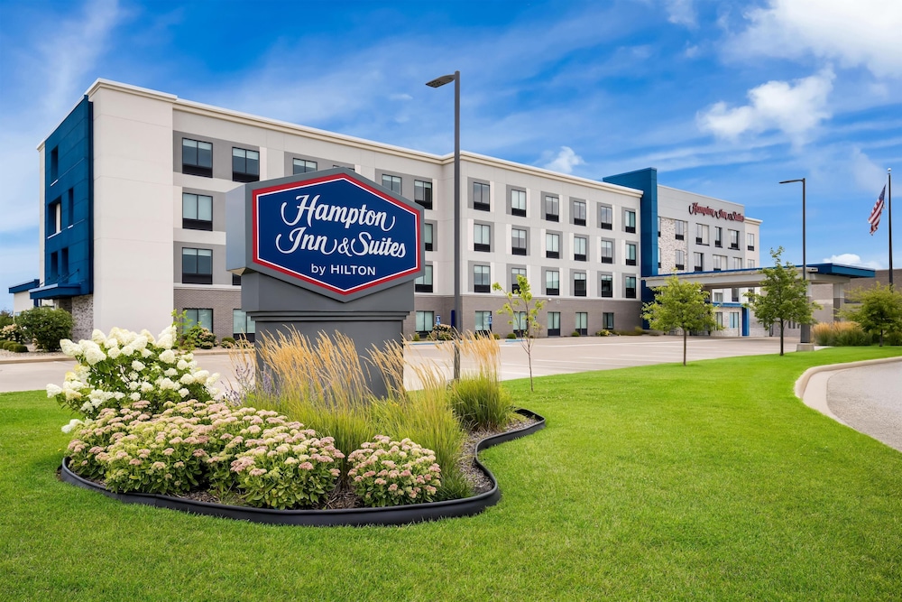 Hampton Inn Suites Pekin Peoria Area Il 53/56