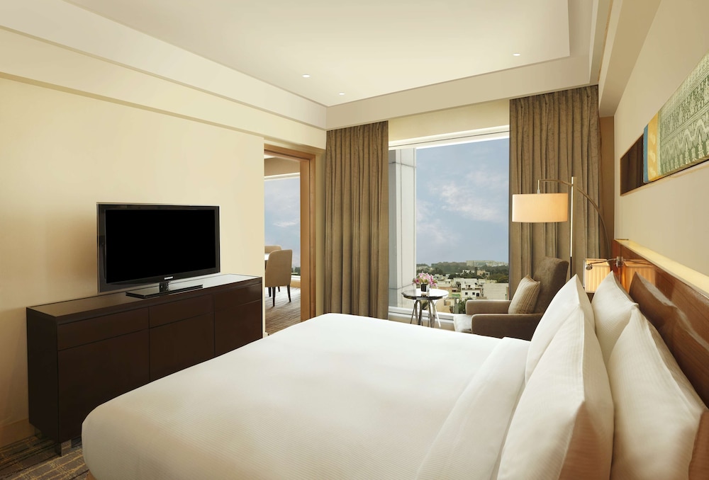 Hilton Chennai 15/55