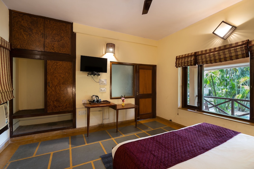 CORBETT WILD RESORT 11/50