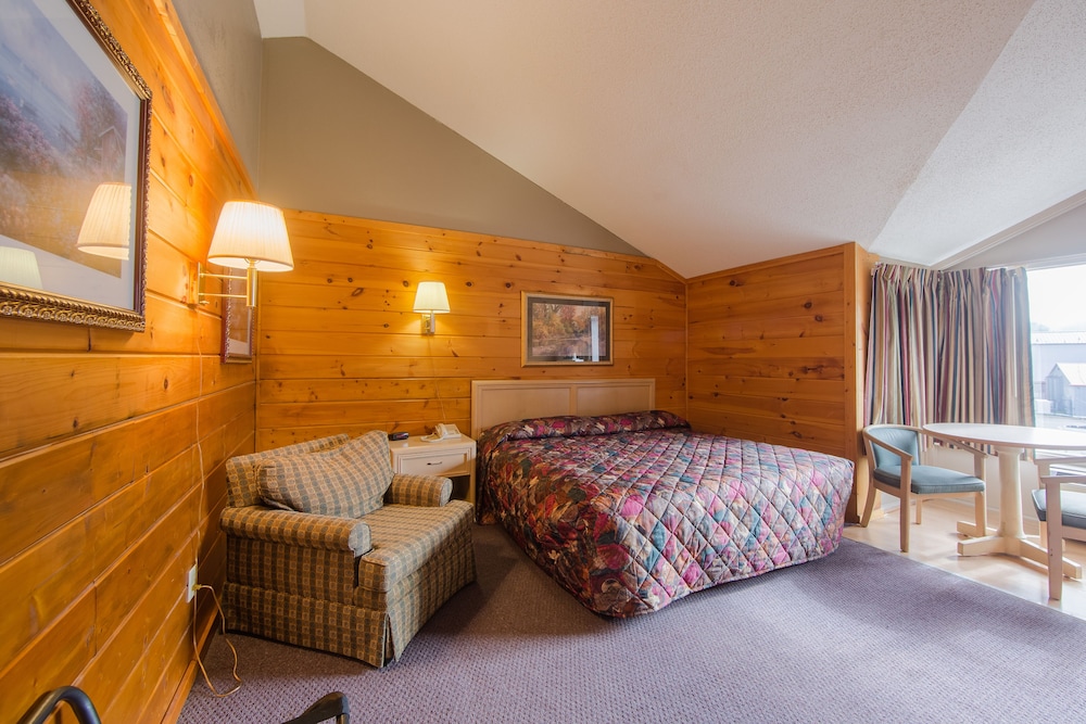 Green Valley Motel 23/53