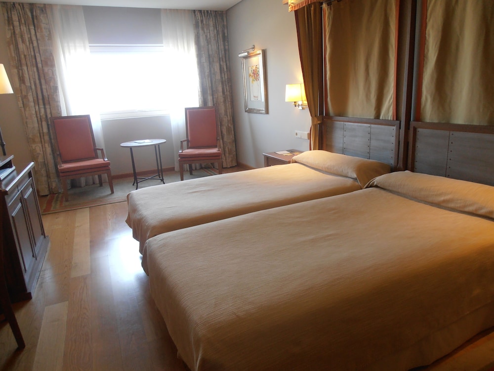 Parador De Salamanca 8/63