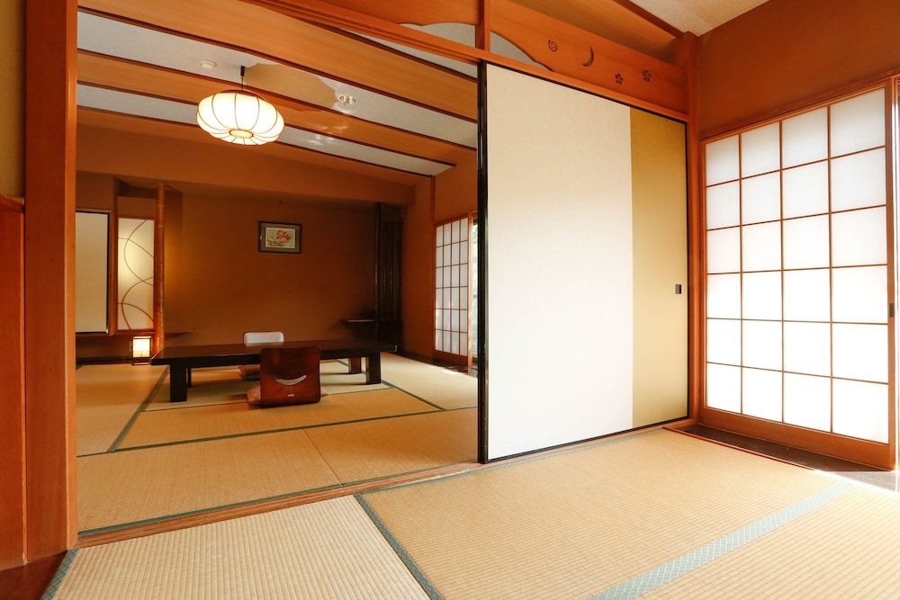 Auberge Yuraku 33/50