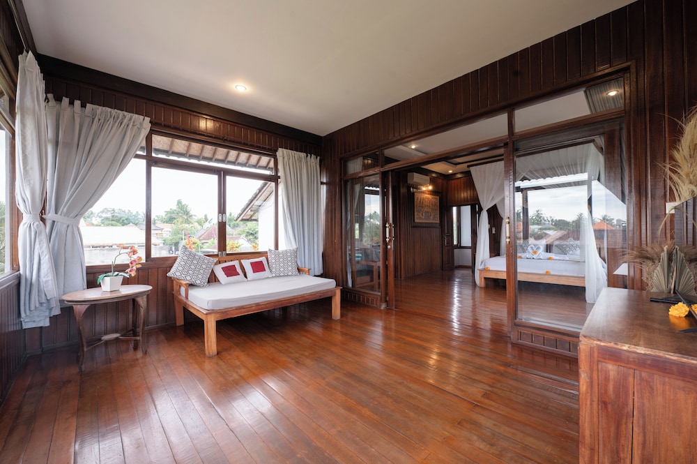 2 Bedrooms, Pool, Villa, 2 King Beds