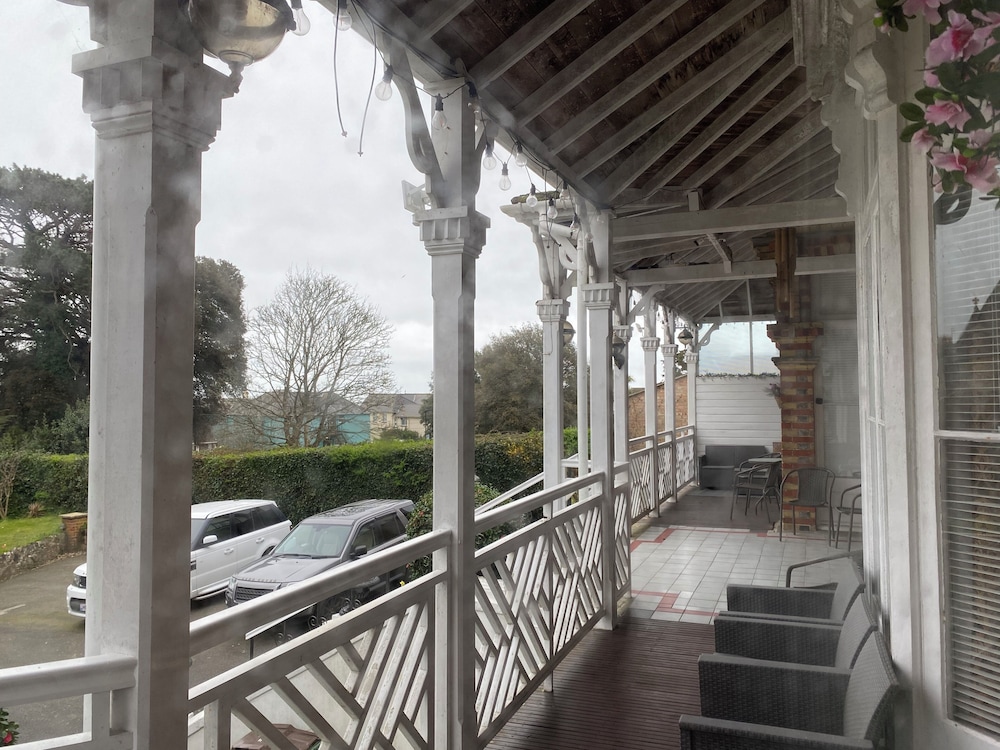 The Belmont - B&amp;B 23/49