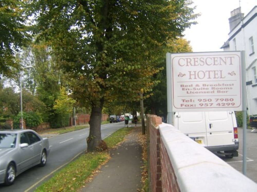 Crescent Hotel 34/41