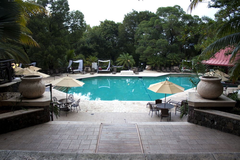 KARIBE HOTEL 40/42