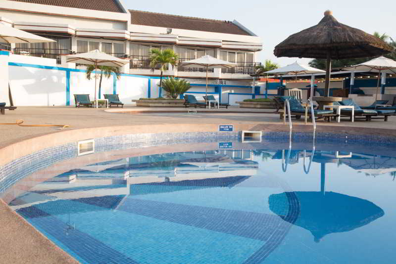 ELMINA BEACH RESORT 18/26