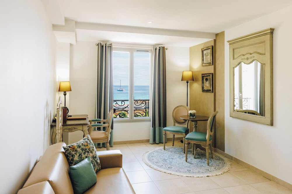 BOUTIQUE HOTEL LIBERATA 30/50